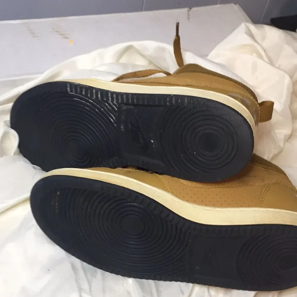 Nike Court Borough Mid Shoes